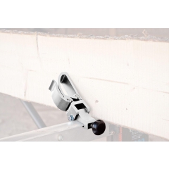 Palgikinnitusklamber kettsaeraamidele