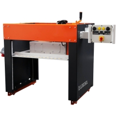 LM410 palgifrees elektrimootoriga 4 kW